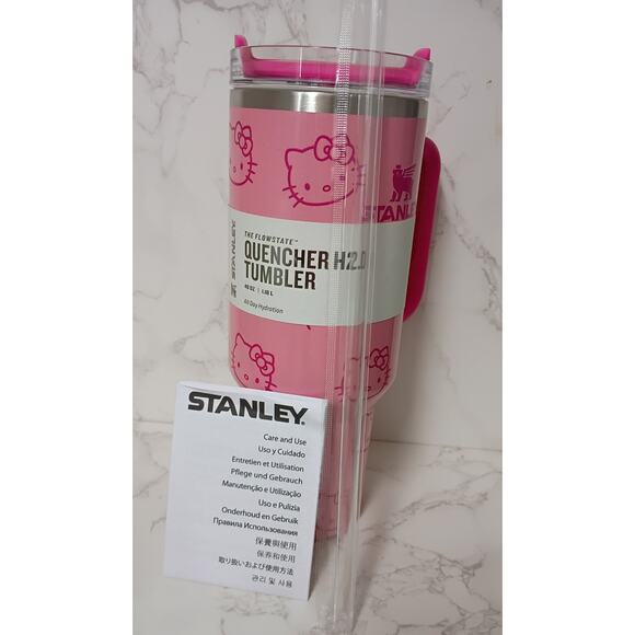 STANLEY Hello Kitty Pink/Hot Pink 40 Oz. Tumbler - NEW - Picture 3 of 6